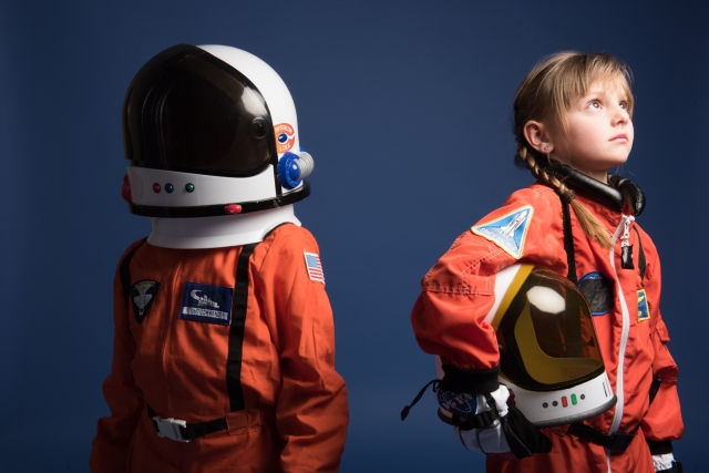 宇宙飛行士に憧れる子供たち